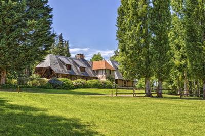 Maison - 222 m² - 9 pièces