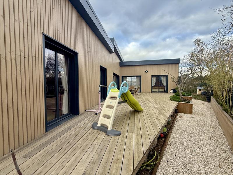 Maison - 143 m² - 5 pièces