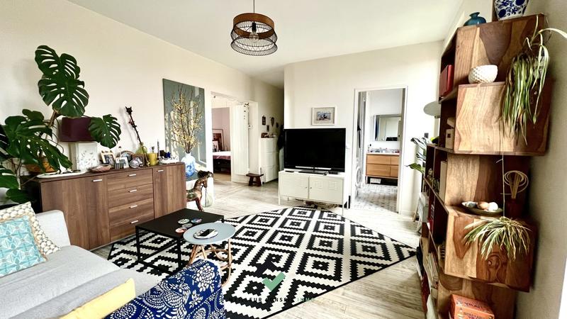 Appartement - 75 m² - 4 pièces