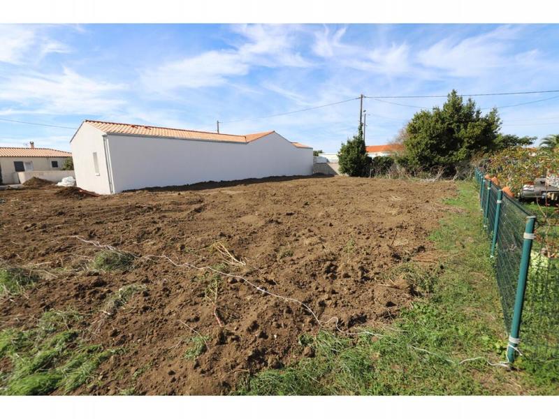 Terrain constructible - 403 m²