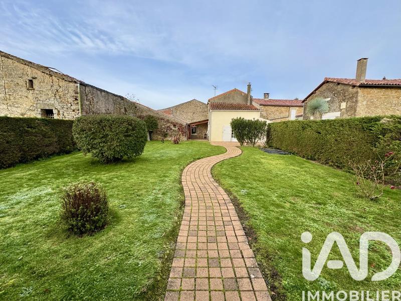 Maison de village - 119 m² - 4 pièces