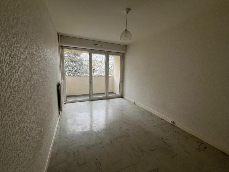 Appartement ancien - 63 m² - 3 pièces