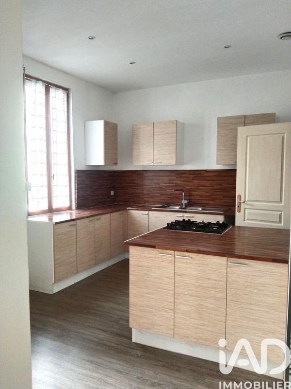 Maison - 90 m² - 3 pièces