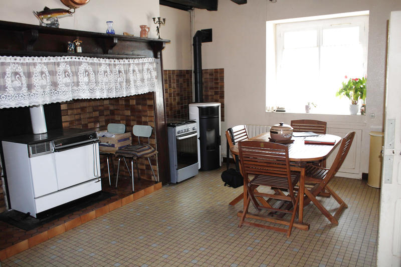 Maison - 98 m² - 4 pièces