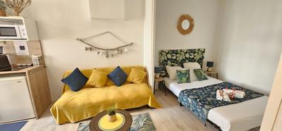 Studio - 24 m² - 1 pièce