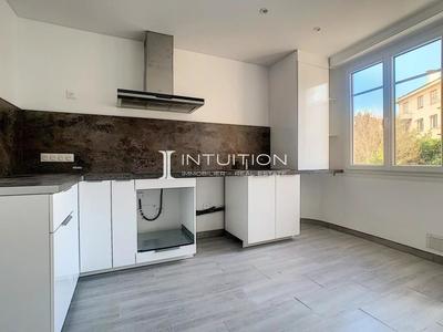 Appartement - 56 m² - 2 pièces