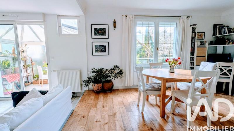 Maison de ville - 95 m² - 5 pièces