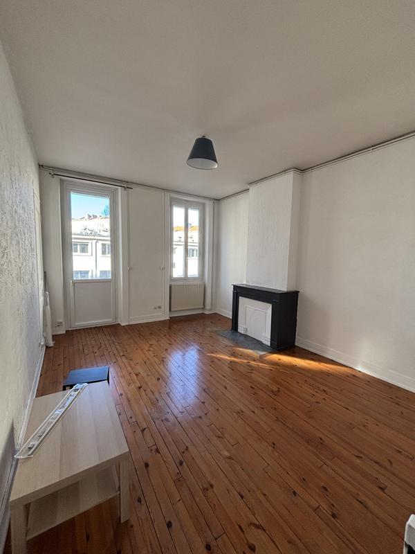 Appartement - 61 m² - 2 pièces