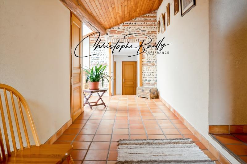 Maison - 168 m² - 6 pièces