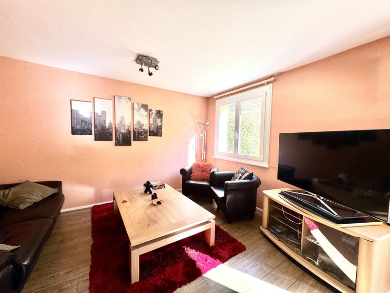 Appartement - 86 m² - 4 pièces