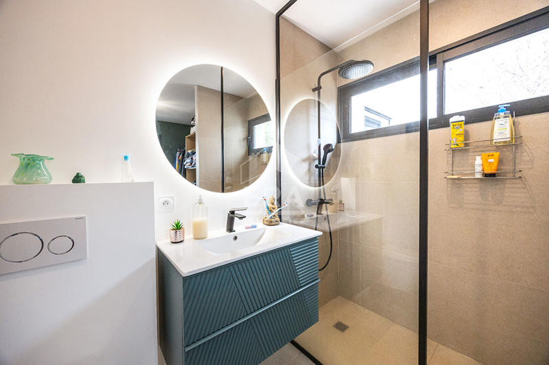 Villa - 140 m² - 5 pièces