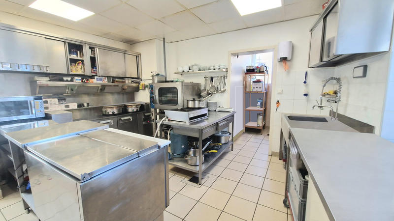 Fonds de commerce - 560 m²