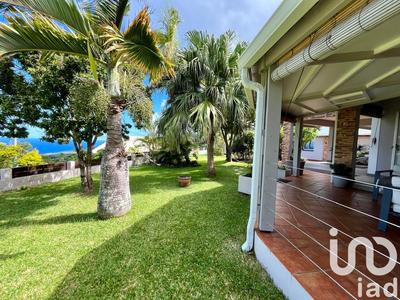 Maison - 180 m² - 4 pièces