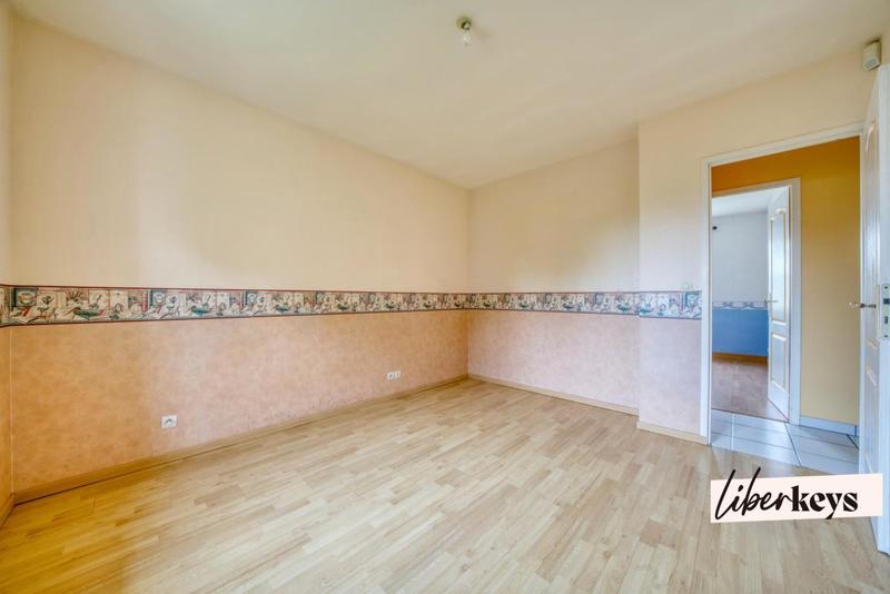 Maison - 110 m² - 4 pièces