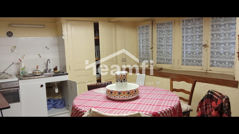 Maison - 85 m² - 5 pièces