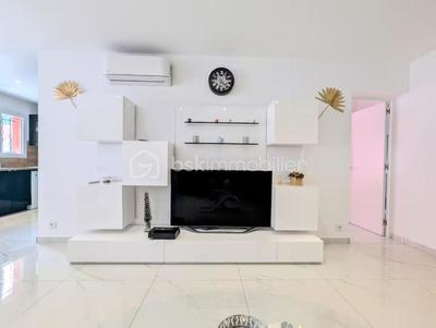 Maison - 115 m² - 4 pièces