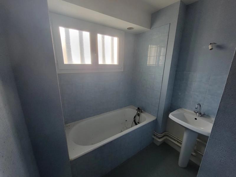 Appartement - 60 m² - 4 pièces