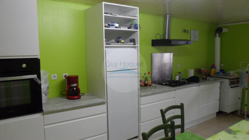 Maison - 99 m² - 5 pièces