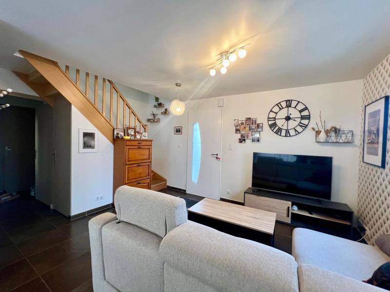 Maison - 85 m² - 5 pièces