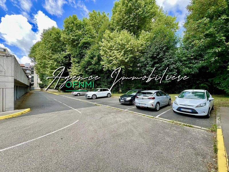 Appartement - 108 m² - 5 pièces