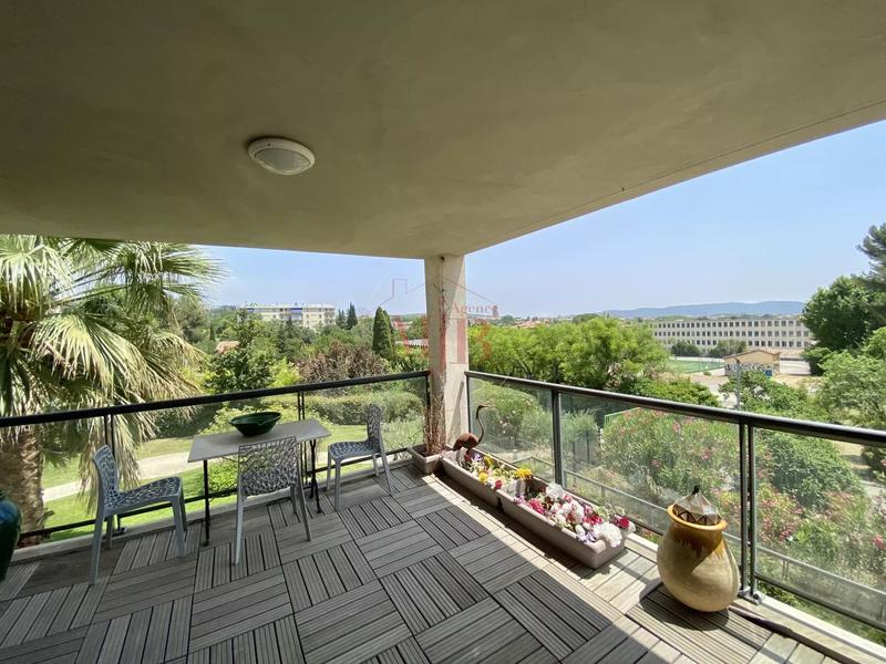 Appartement - 78 m² - 3 pièces