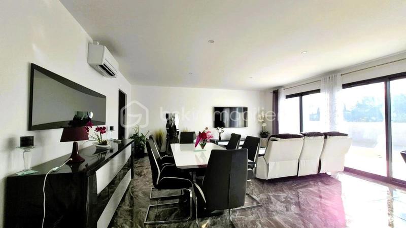 Villa - 100 m² - 4 pièces