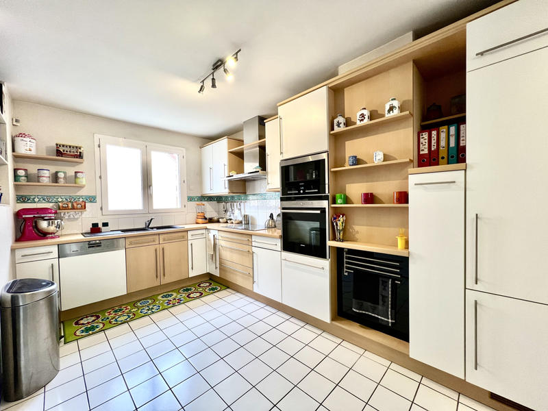 Maison - 135 m² - 6 pièces