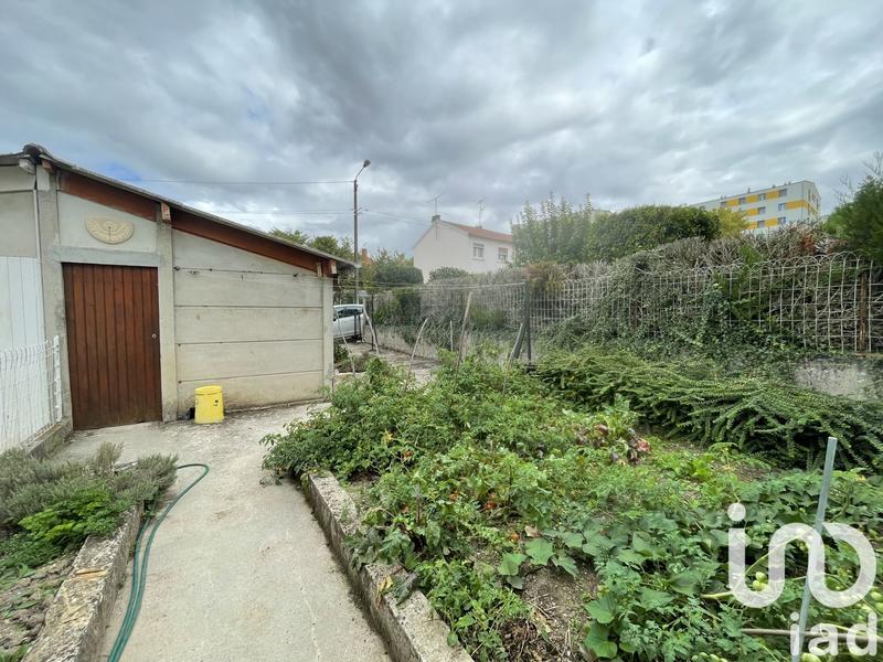 Maison - 92 m² - 5 pièces