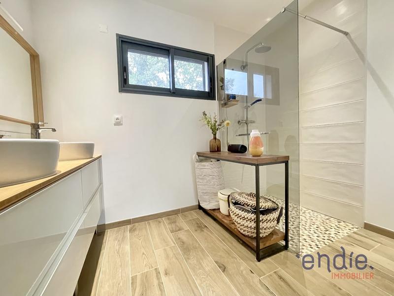 Maison - 147 m² - 6 pièces