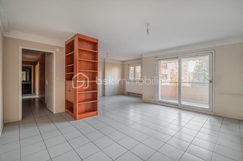 Appartement - 103 m² - 5 pièces