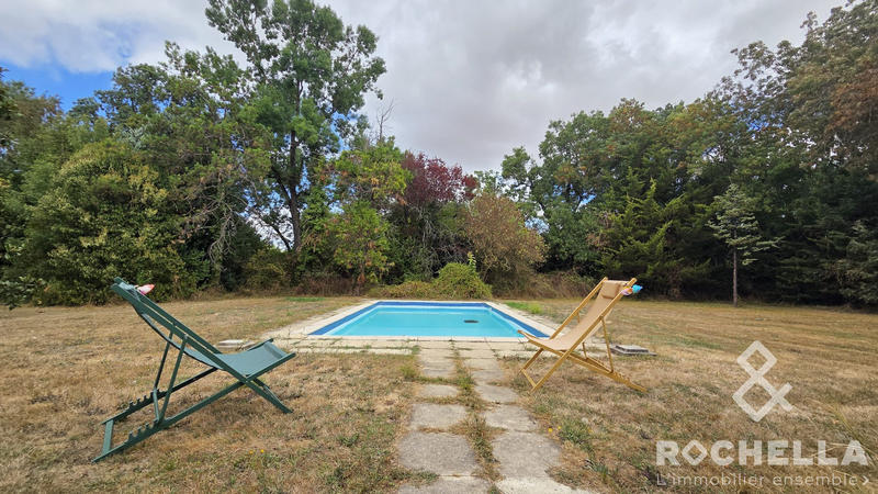 Maison ancienne - 228 m² - 8 pièces