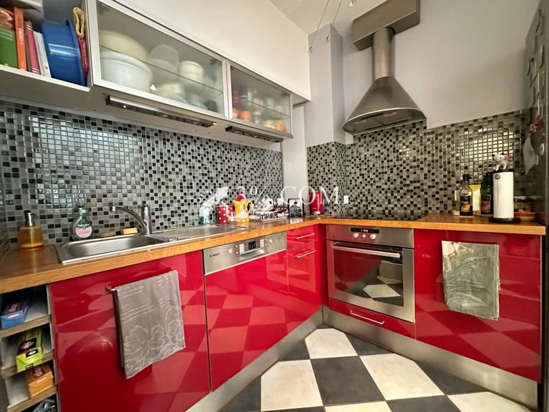 Appartement - 90 m² - 5 pièces