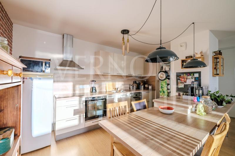 Appartement - 97 m² - 4 pièces