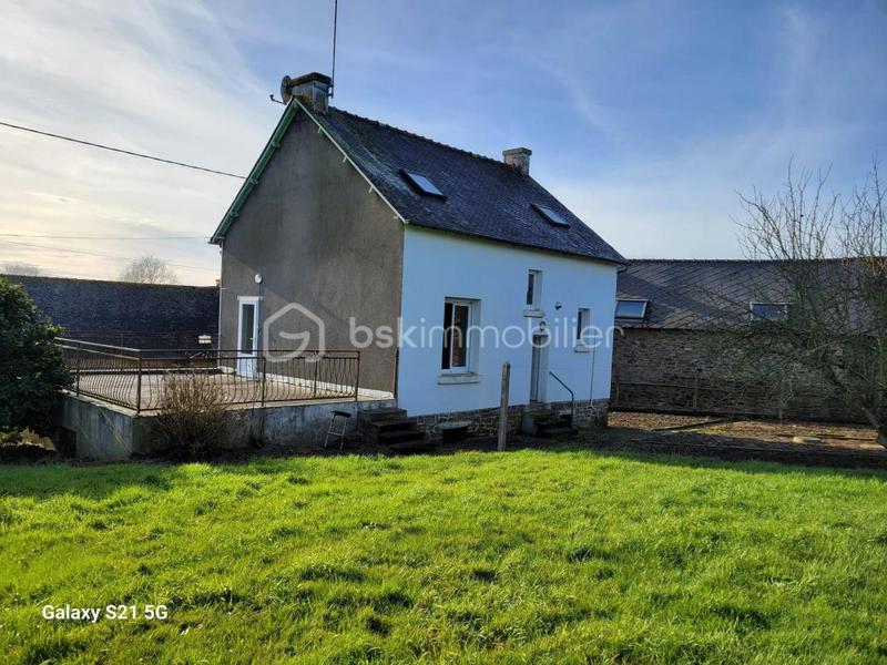 Maison traditionnelle - 89 m² - 5 pièces