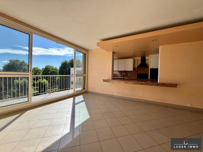 Appartement - 79 m² - 4 pièces