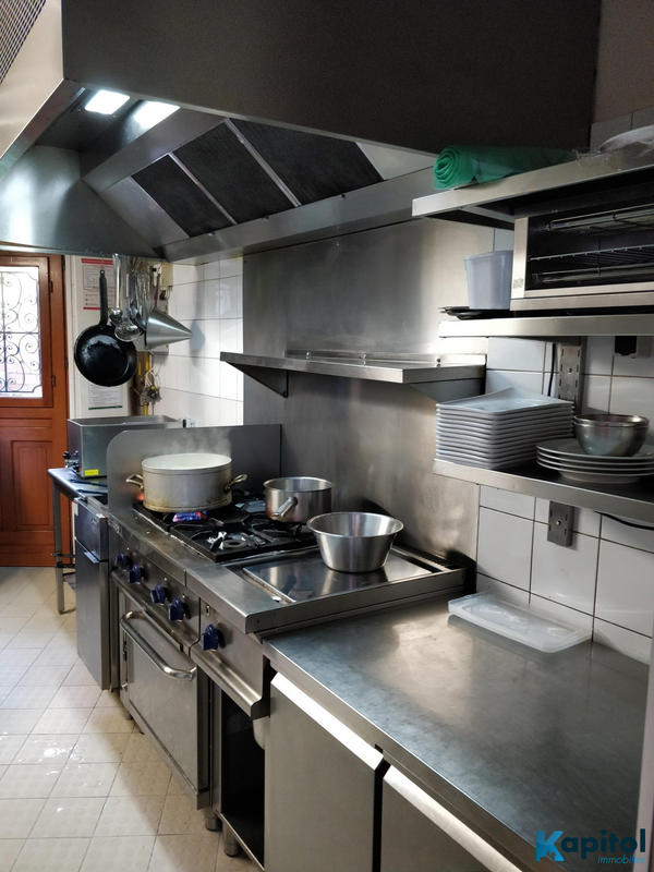 Local commercial - 133 m²