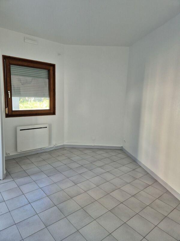 Appartement - 72 m² - 4 pièces
