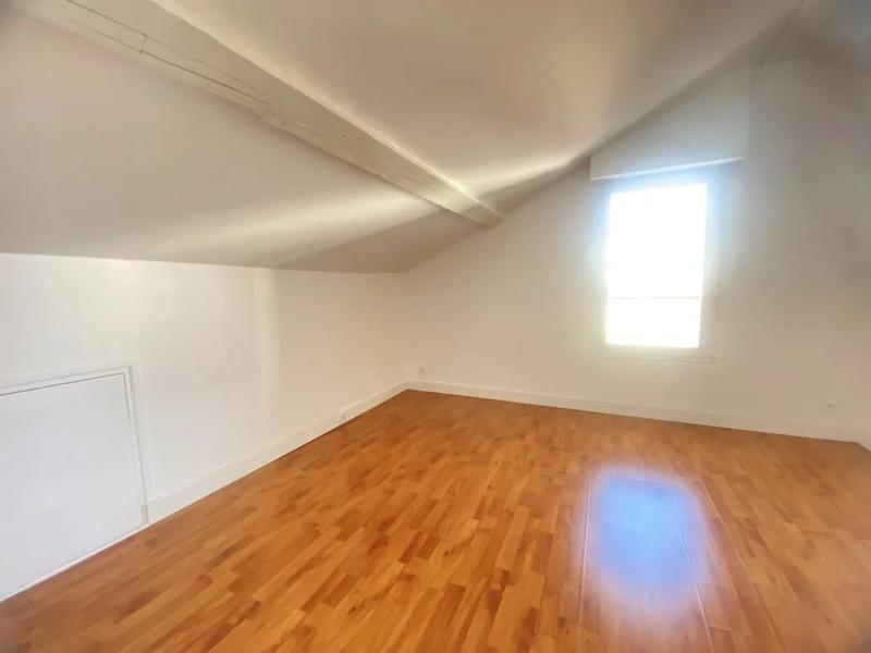 Duplex - 122 m² - 5 pièces