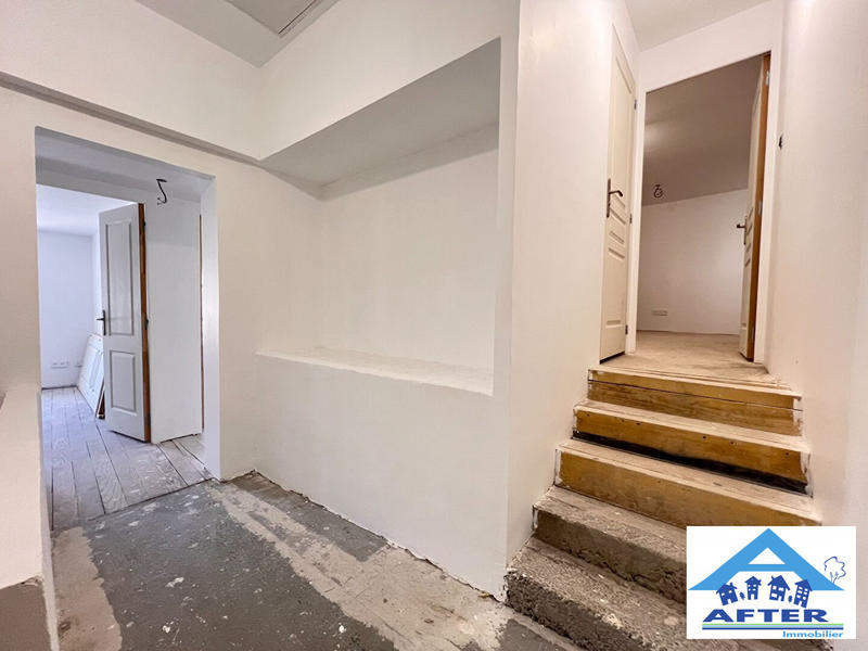 Maison - 98 m² - 5 pièces