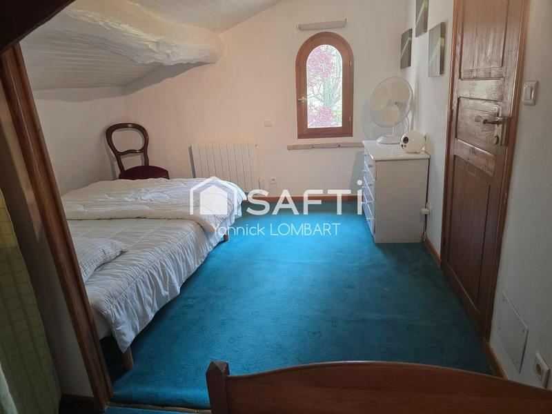 Maison - 167 m² - 7 pièces