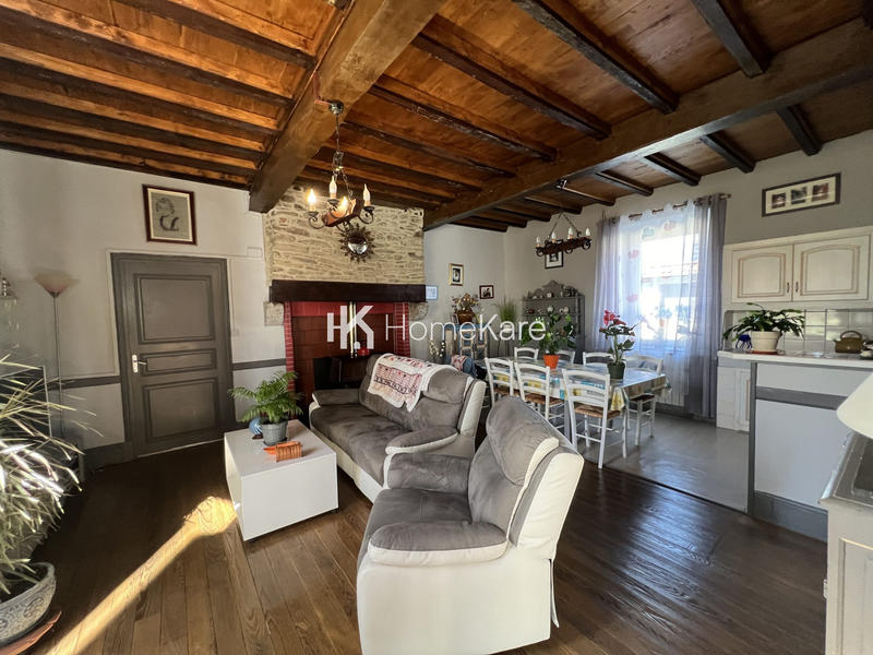 Maison - 200 m² - 10 pièces