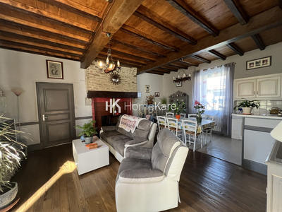 Maison - 200 m² - 10 pièces