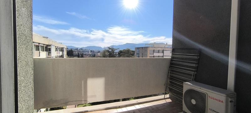 Appartement - 96 m² - 4 pièces