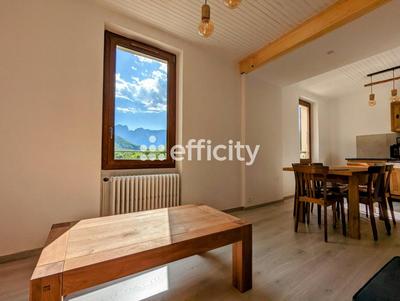 Appartement - 72 m² - 4 pièces