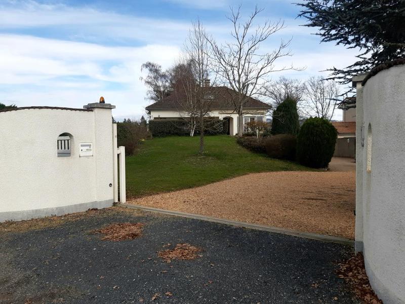 Villa - 132 m² - 8 pièces