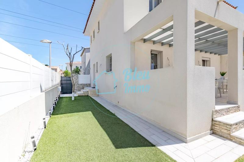 Maison - 110 m² - 4 pièces