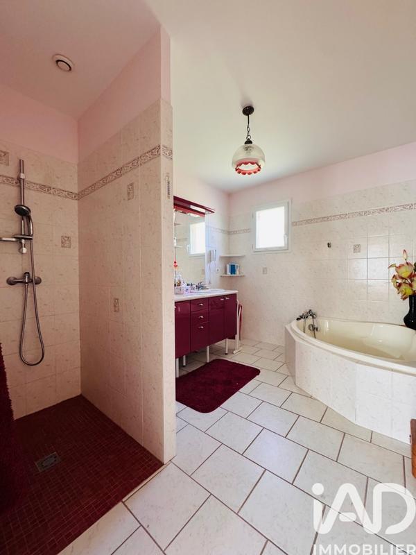 Maison - 108 m² - 5 pièces