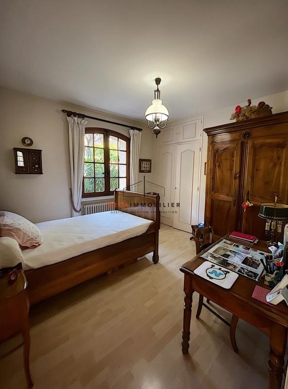 Villa - 165 m² - 6 pièces