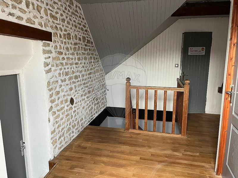 Maison - 148 m² - 6 pièces