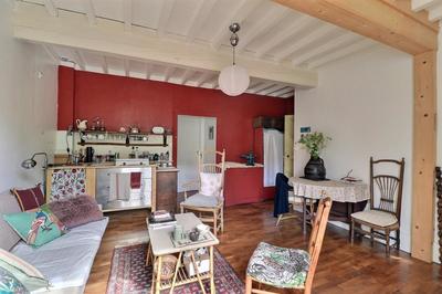 Maison - 84 m² - 4 pièces